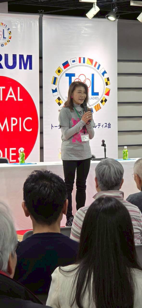 閉会の辞：副会長　春岡杜史子(競泳)