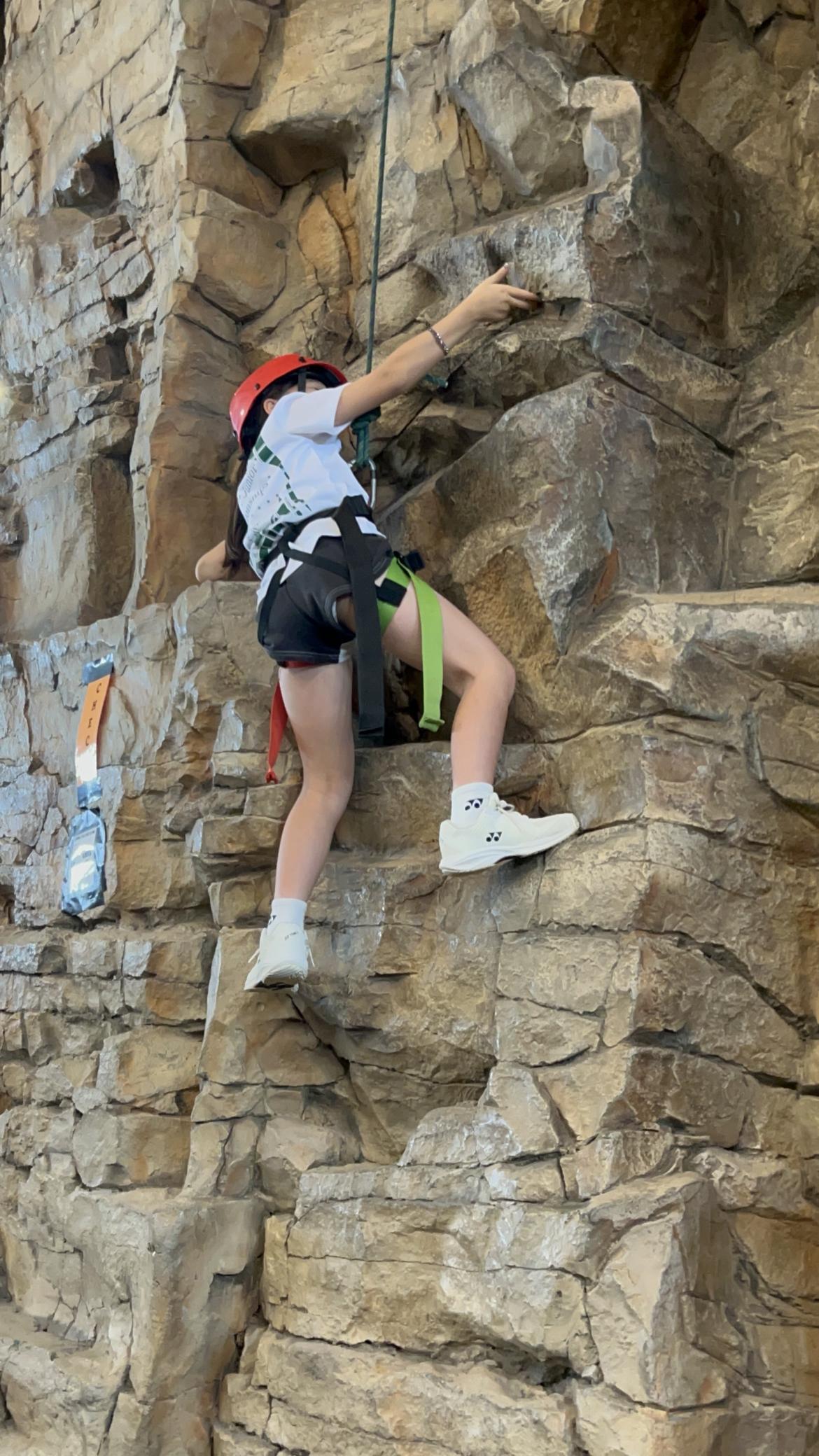 ロッククライミングにも挑戦！